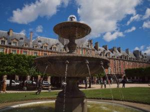 Place des Vosges in le Marais Paris