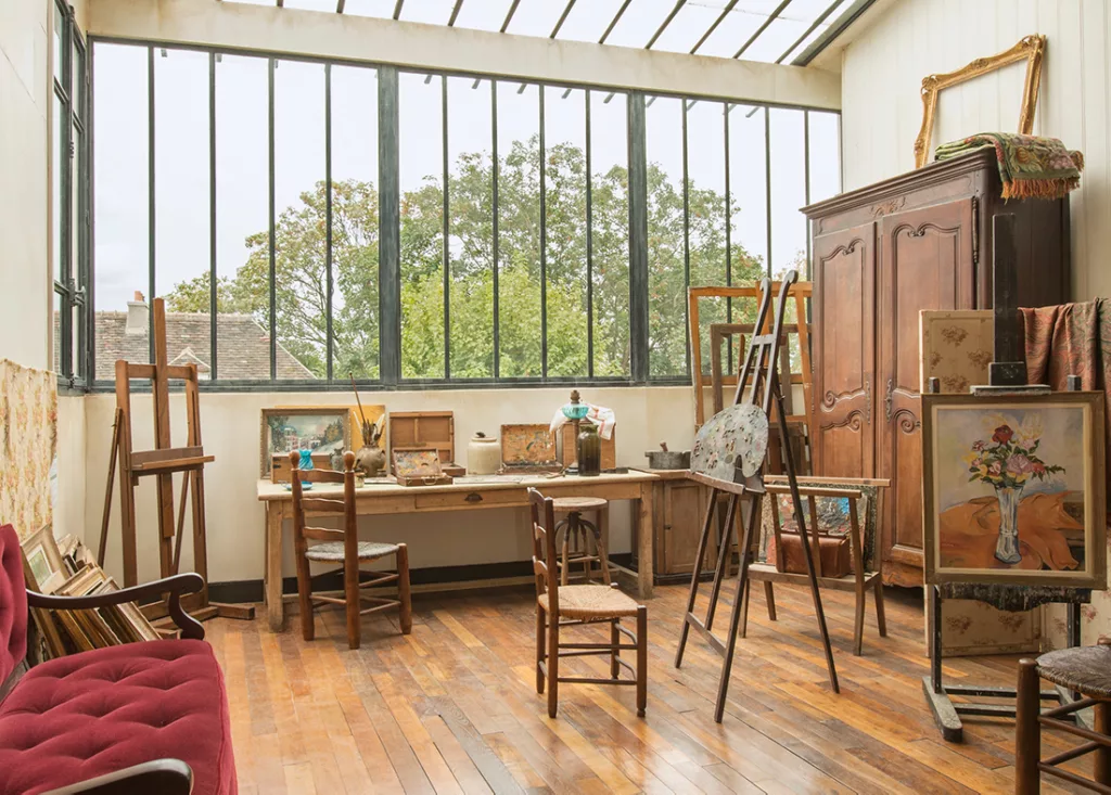 Artists' workshops - Learn French in Montmartre by exploring the city